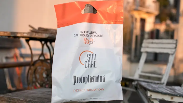 Shopping bag personalizzata "Sun Care Protoplasmina" | PG Plast | Produzione shopper, shopping bags, borse personalizzate per negozi e boutique